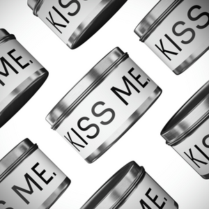 KISS ME Tin Candle