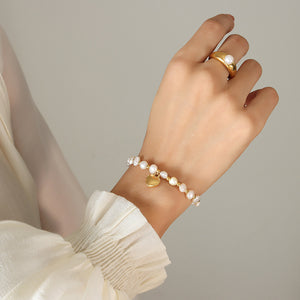 Freshwater Pearl Gold Heart Bracelet