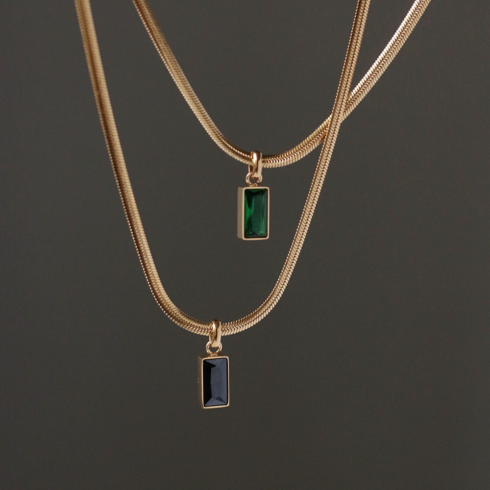 Classic Emerald, Quartz or Onyx Gold Titanium Herringbone Necklace