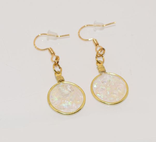 Small Rose Quartz Gold Dangle Earrings