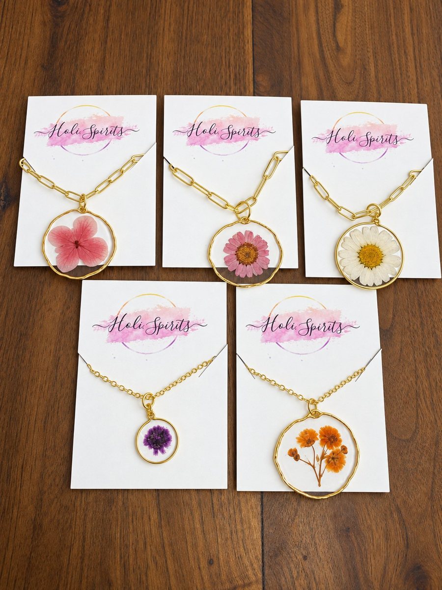Real flower pendant necklaces